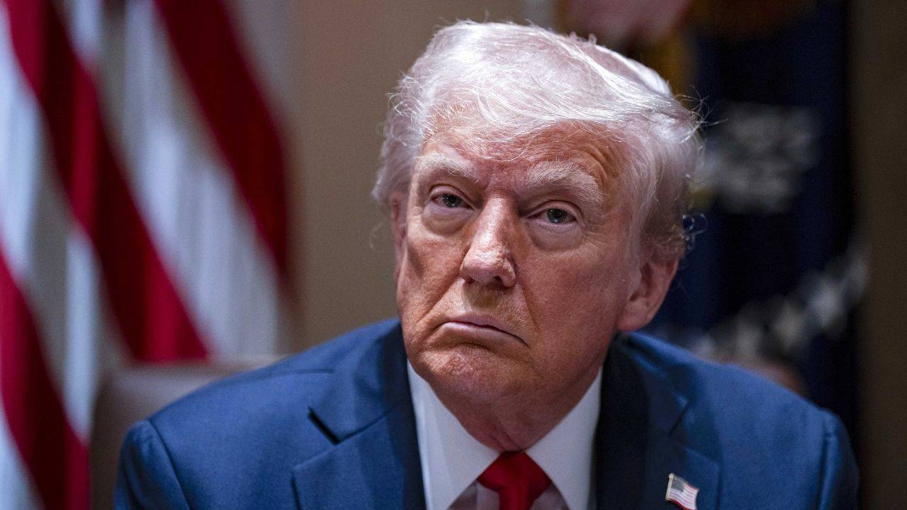 Küresel Piyasalar ABD Başkanı Donald Trump’ın Açıklamalarıyla Tepe Taklak Oldu!