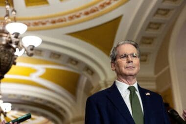 Clarity Yasası için Hazine’den Baskı: Bessent Senato’ya ‘Hızlı Olun’ Diyor