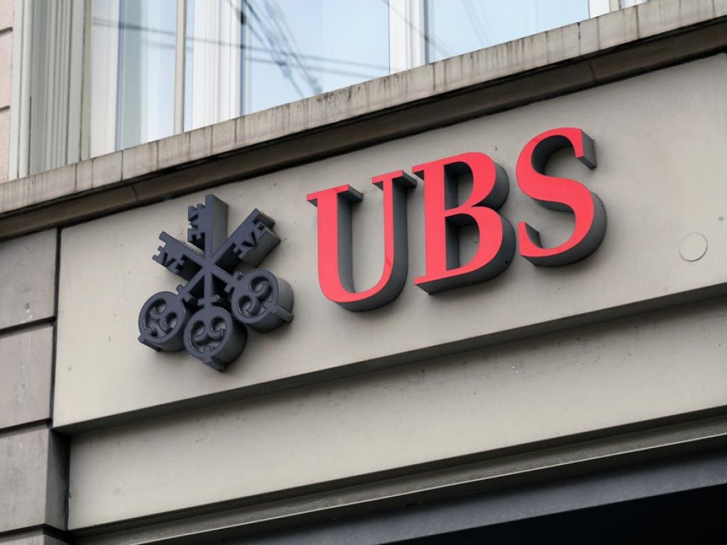 UBS’ten Gümüş Fiyatlarına Revizyon: Talep Zayıflıyor, Hedef Aşağı Çekildi!