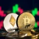 Kurumsal Sermaye Bitcoin’e Yöneliyor: Ethereum ETF’leri Geride Kaldı!