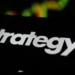 Strategy’de 9 Ay Sonra İlk Aylık Toparlanma: Kurumlar MSTR Hedef Fiyatlarını Yükseltiyor
