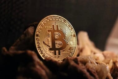 Bitcoin Madencileri Baskı Altında: Her 5 Şirketten Biri Zarar Ediyor