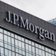 J.P. Morgan’dan Yeni Hedef! Dev Banka Yükseliş Beklentisini Artırdı!