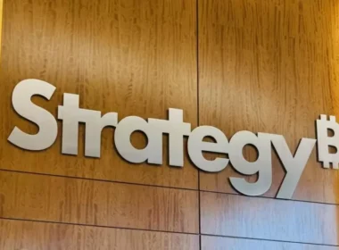 Strategy “Son Çare”ye Başvurdu: Temettü Ödemeleri için 216 Milyon Dolarlık Bitcoin Satışı
