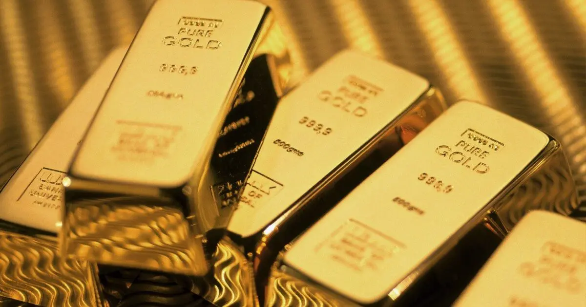 Altın Yeni Haftaya Düşüşle Başladı: Fed Beklentileri Piyasaları Etkiliyor!