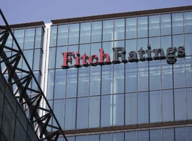 Fitch’ten Hürmüz Senaryosu: Ülkelerinin Kredi Notları Baskı Altında!