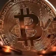 Bitcoin’de Tarihsel Seviye Gündemde: Boğa Sinyali Güçleniyor mu?