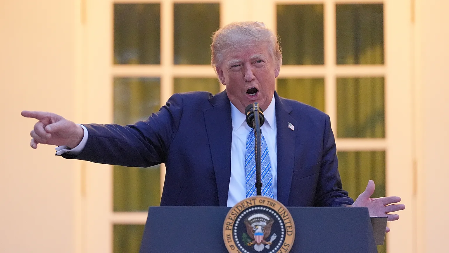 Trump’ın Son Mali Bildirimi Ortaya Çıktı: Hangi Kripto Hisselerini Aldı, Hangilerini Sattı?