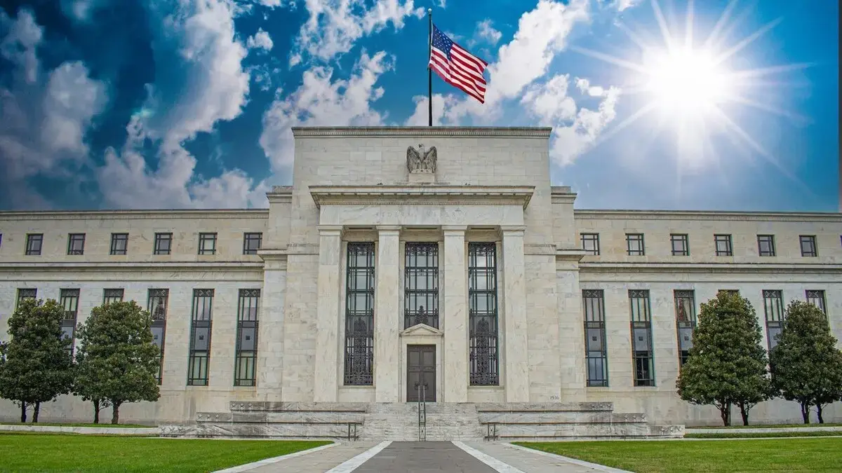 Fed Beklentileri Ne Yönde? UBS, Deutsche Bank ve BofA’dan Farklı Faiz Tahminleri