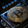 Bitcoin Madencilik Devi Harekete Geçti: Satış mı Geliyor?